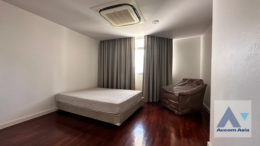 15  4 br Condominium For Rent in Sukhumvit ,Bangkok BTS Ekkamai at La Cascade 26102