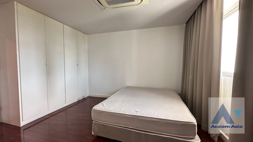 13  4 br Condominium For Rent in Sukhumvit ,Bangkok BTS Ekkamai at La Cascade 26102