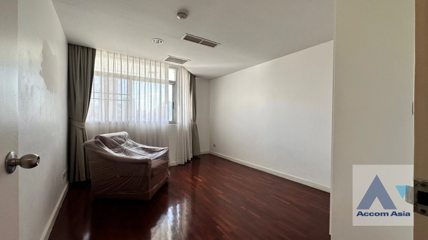 16  4 br Condominium For Rent in Sukhumvit ,Bangkok BTS Ekkamai at La Cascade 26102