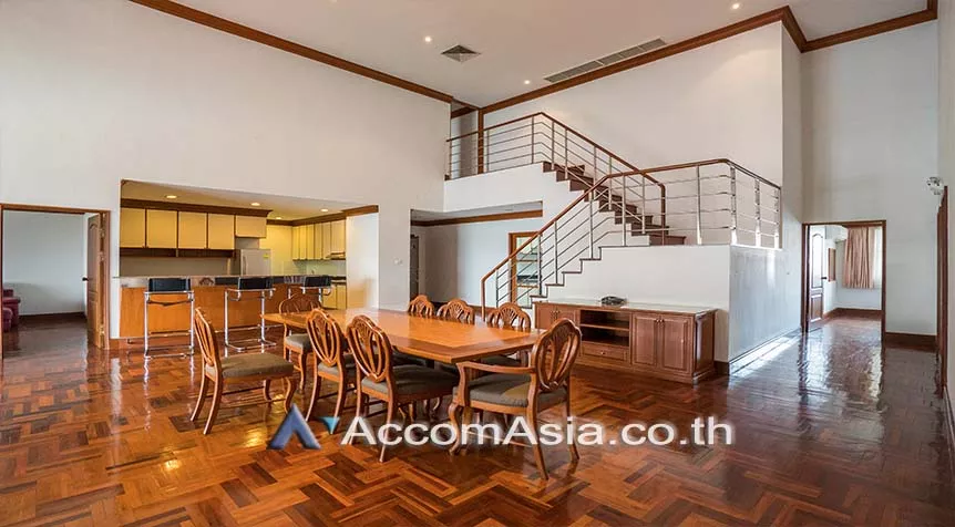 Duplex Condo, Penthouse |  4 Bedrooms  Apartment For Rent in Sukhumvit, Bangkok  near BTS Phrom Phong (1004601)