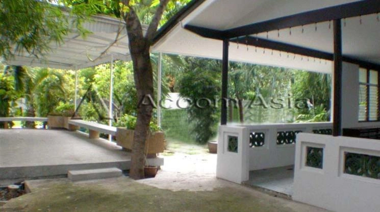 6  5 br House for rent and sale in Sukhumvit ,Bangkok BTS Thong Lo 106193