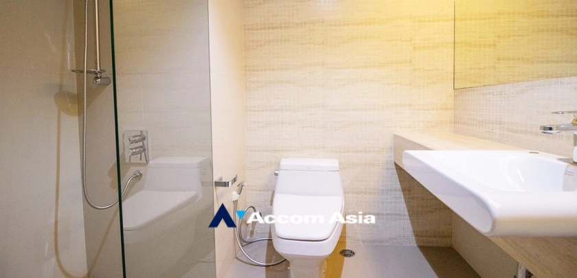 20  3 br Condominium for rent and sale in Ploenchit ,Bangkok BTS Chitlom at Somkid Gardens 26311