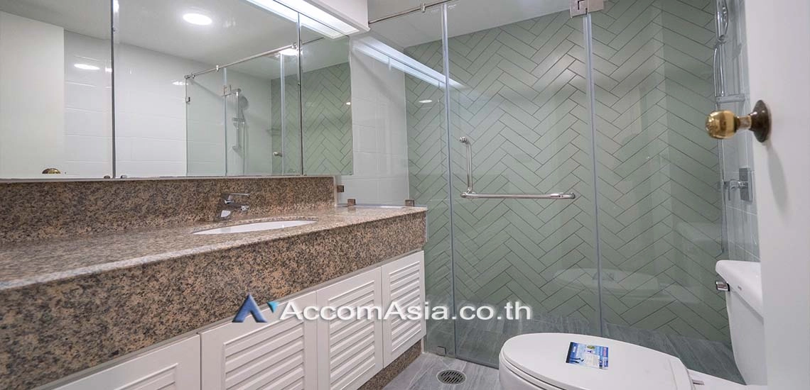 10  2 br Condominium For Rent in Ploenchit ,Bangkok BTS Chitlom at Somkid Gardens 26319
