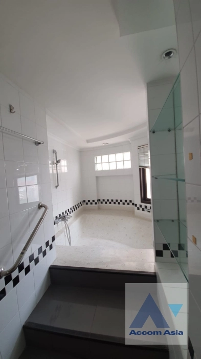 12  3 br Condominium for rent and sale in Sukhumvit ,Bangkok BTS Nana at Kallista Mansion 26343