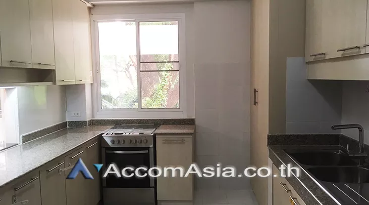 6  2 br Apartment For Rent in Sathorn ,Bangkok BTS Chong Nonsi at Low rise - Cozy Apartment 1000203