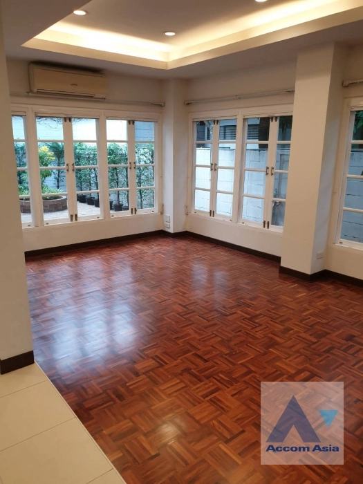 5  3 br House for rent and sale in Sukhumvit ,Bangkok BTS Asok - MRT Sukhumvit at House in Compound 9012201