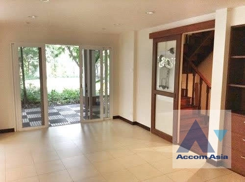 4  3 br House for rent and sale in Sukhumvit ,Bangkok BTS Asok - MRT Sukhumvit at House in Compound 9012201