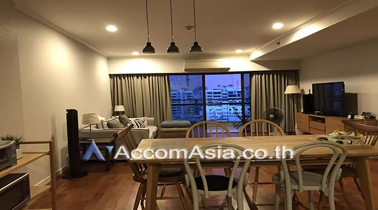 unit 1 Bedroom  Condominium For Rent & Sale in Sathorn, Bangkok  near MRT Lumphini (26437)