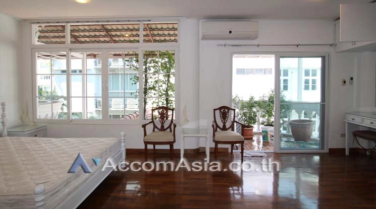 12  3 br Townhouse For Rent in Sathorn ,Bangkok  116488