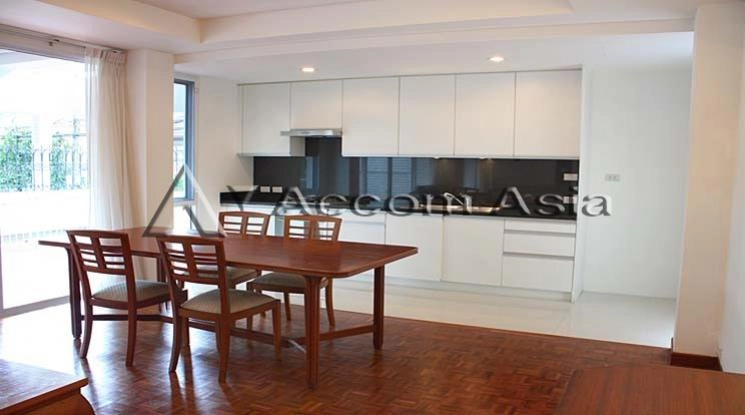 4  2 br Apartment for rent and sale in Sathorn ,Bangkok BTS Chong Nonsi at Cozy Low-Rise Apartment in a Premium Compound 10012