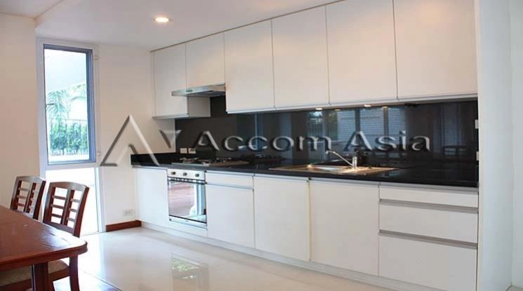 6  2 br Apartment for rent and sale in Sathorn ,Bangkok BTS Chong Nonsi at Cozy Low-Rise Apartment in a Premium Compound 10012