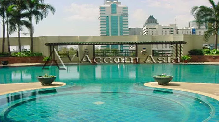  2 Bedrooms  Condominium For Rent in Sathorn, Bangkok  near BTS Chong Nonsi - MRT Lumphini (26580)