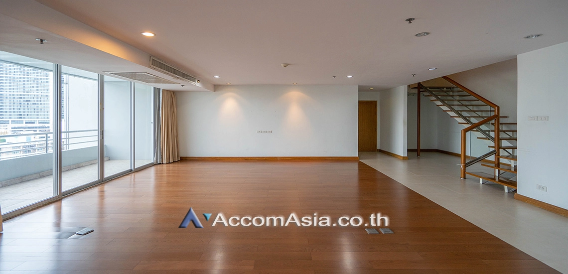 unitBig Balcony, Duplex Condo |  3 Bedrooms  Apartment For Rent in Sukhumvit, Bangkok  near BTS Phrom Phong (26590)