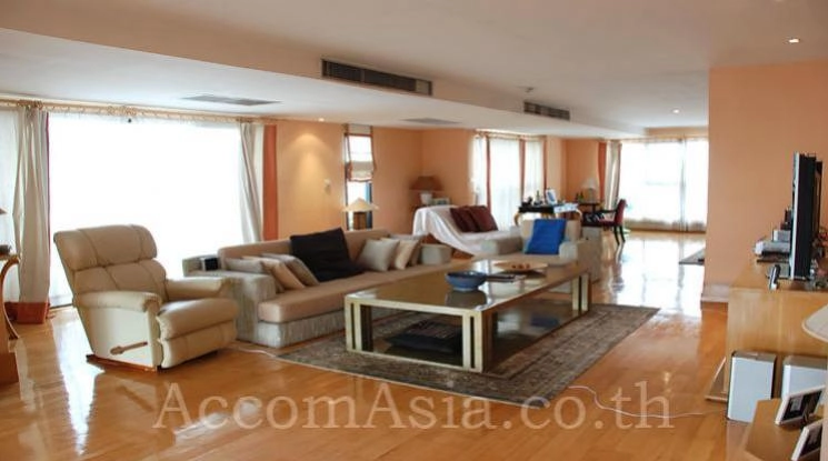 Duplex Condo, Penthouse, Pet friendly |  4 Bedrooms  Apartment For Rent in Sukhumvit, Bangkok  near BTS Phrom Phong (1005001)