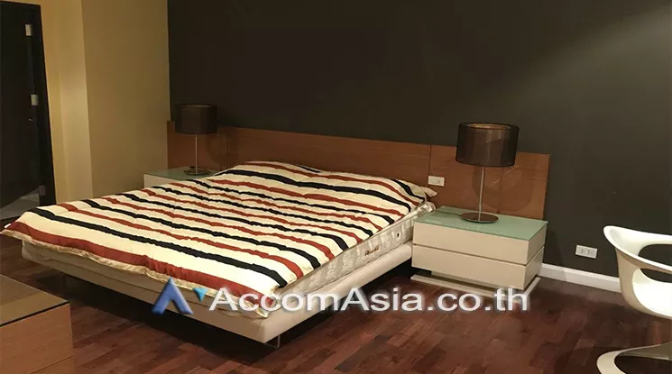 Duplex Condo |  2 Bedrooms  Condominium For Rent & Sale in Sukhumvit, Bangkok  near BTS Phrom Phong (26711)