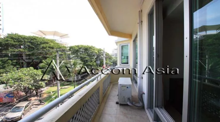 5  3 br Apartment For Rent in Sukhumvit ,Bangkok BTS Thong Lo at Ideal for family living and pet lover 26714