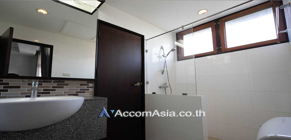 Perfect Living In Bangkok 2 br Apartment For Rent in Sathorn, Bangkok