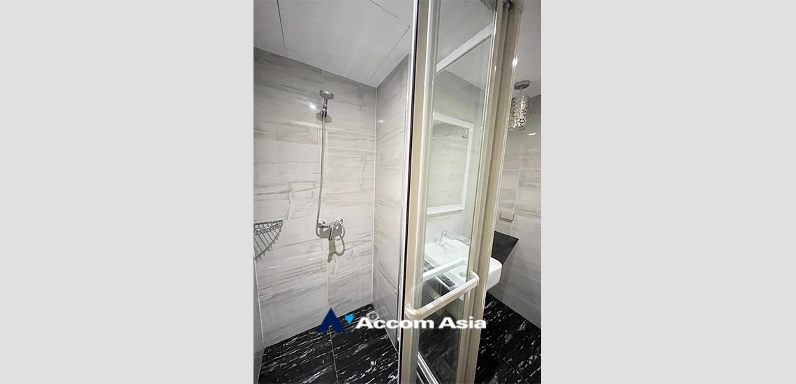 18  2 br Condominium for rent and sale in Ploenchit ,Bangkok BTS Ploenchit at La Maison Ruamrudee 26911