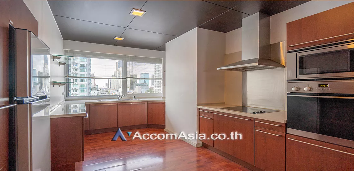 unit 2 Bedrooms  Apartment For Rent in Sukhumvit, Bangkok  near BTS Thong Lo (1005301)