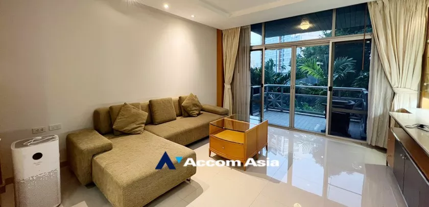 Pet friendly |  2 Bedrooms  Condominium For Rent in Ploenchit, Bangkok  near BTS Ploenchit (26931)