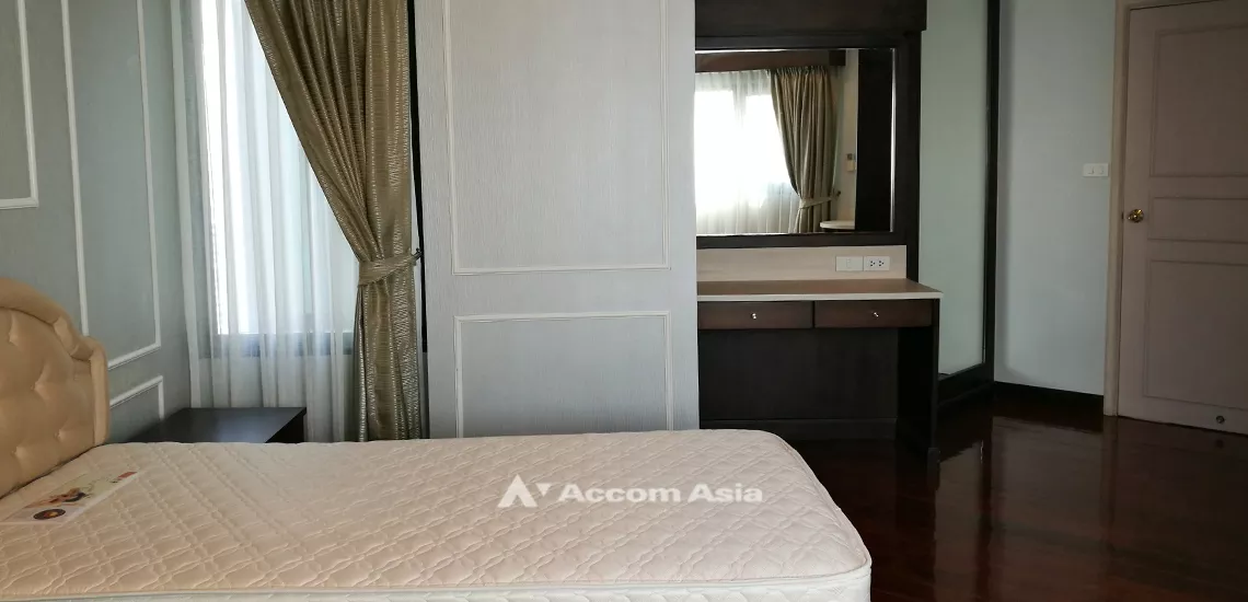 15  3 br Condominium For Rent in Sathorn ,Bangkok BTS Sala Daeng - MRT Lumphini at Sathorn Gardens 26956