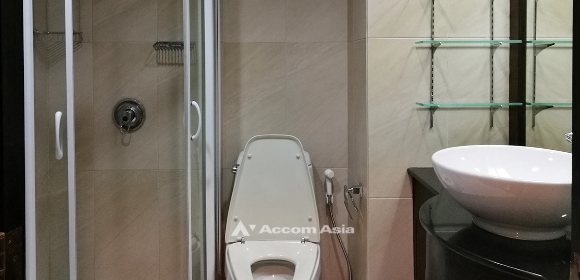 19  3 br Condominium For Rent in  ,Bangkok BTS Sala Daeng - MRT Lumphini at Sathorn Gardens 26956