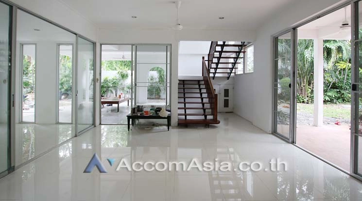 8  4 br House For Rent in Sukhumvit ,Bangkok BTS Ekkamai 10002901