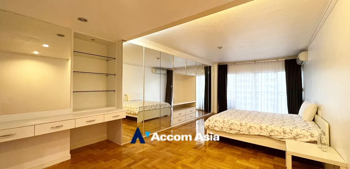 13  3 br Condominium For Rent in Sathorn ,Bangkok BTS Sala Daeng - MRT Lumphini at Sathorn Park Place 27038