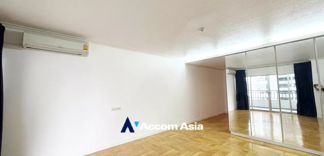 14  3 br Condominium For Rent in Sathorn ,Bangkok BTS Sala Daeng - MRT Lumphini at Sathorn Park Place 27038