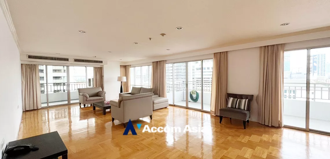 unit 3 Bedrooms  Condominium For Rent & Sale in Sathorn, Bangkok  near BTS Sala Daeng - MRT Lumphini (27038)