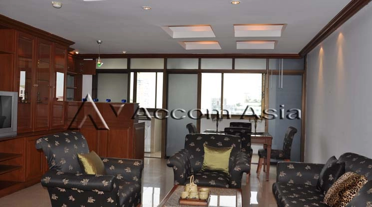 unit 2 Bedrooms  Condominium For Rent & Sale in Sukhumvit, Bangkok  (27061)