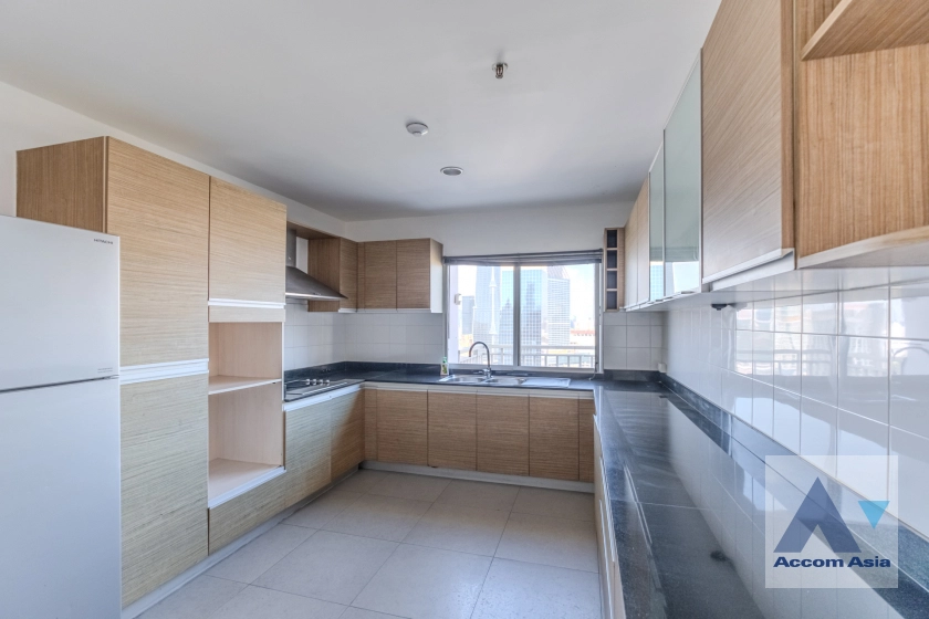 5  4 br Condominium for rent and sale in Sathorn ,Bangkok BTS Sala Daeng - MRT Lumphini at Sathorn Park Place 27067