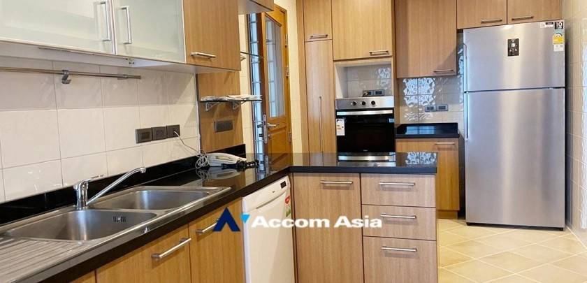 6  3 br Apartment For Rent in Sukhumvit ,Bangkok BTS Nana at Fully Furnished Suites 17092