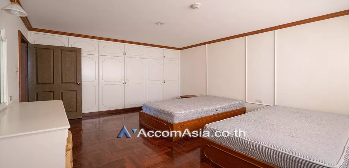 5  3 br Apartment For Rent in Sukhumvit ,Bangkok BTS Ekkamai at Ideal Place For Big Famlilies 17195