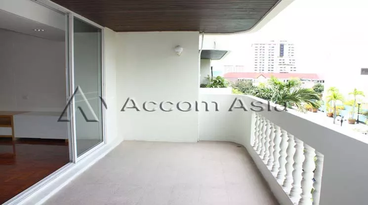 5  3 br Apartment For Rent in Sathorn ,Bangkok BTS Chong Nonsi at Perfect For Family 1000503