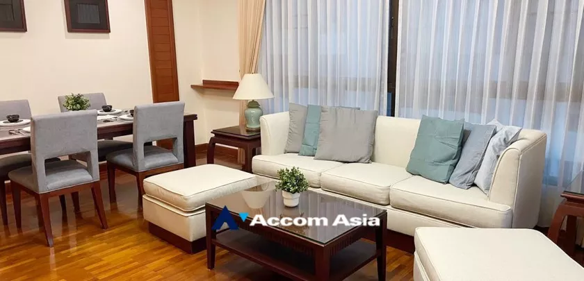 unit 2 Bedrooms  Condominium For Rent & Sale in Ploenchit, Bangkok  near BTS Chitlom (27228)