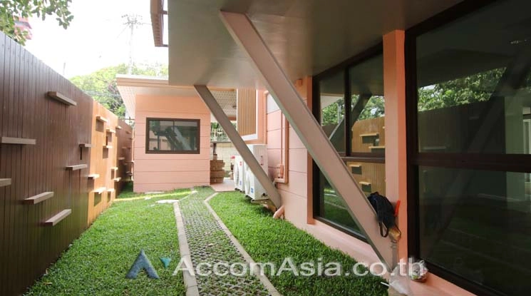 23  4 br House for rent and sale in Sathorn ,Bangkok BRT Thanon Chan at The Prestigious Residential 27244
