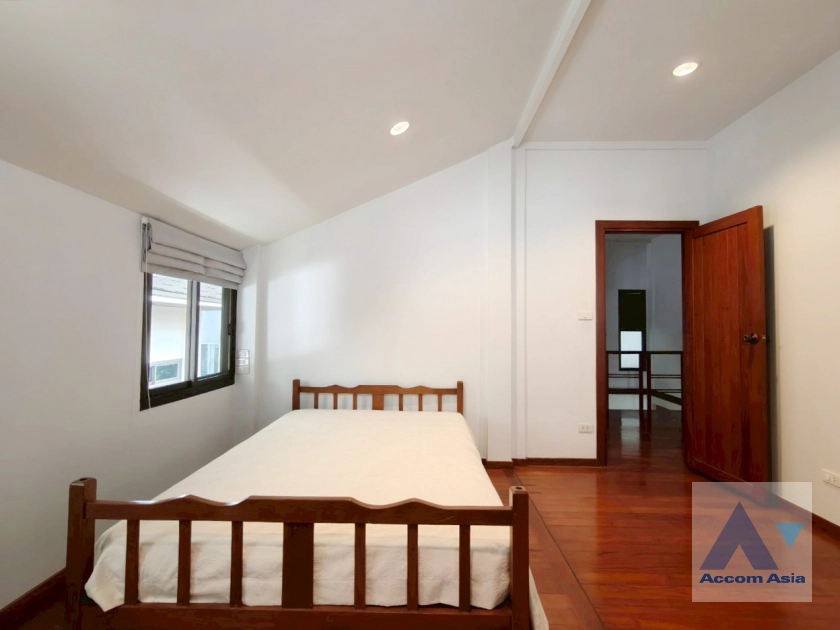33  3 br House For Rent in Sukhumvit ,Bangkok BTS Phrom Phong 4005601