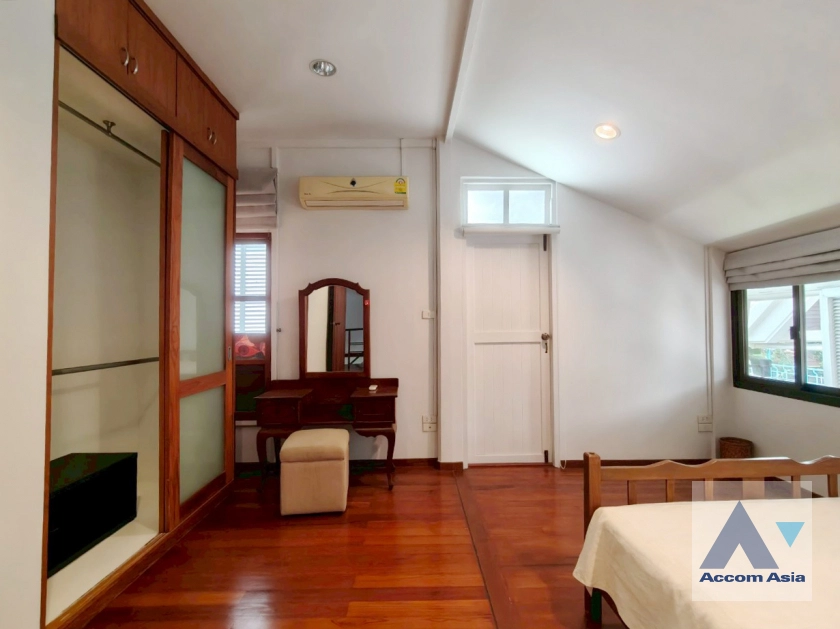 34  3 br House For Rent in Sukhumvit ,Bangkok BTS Phrom Phong 4005601