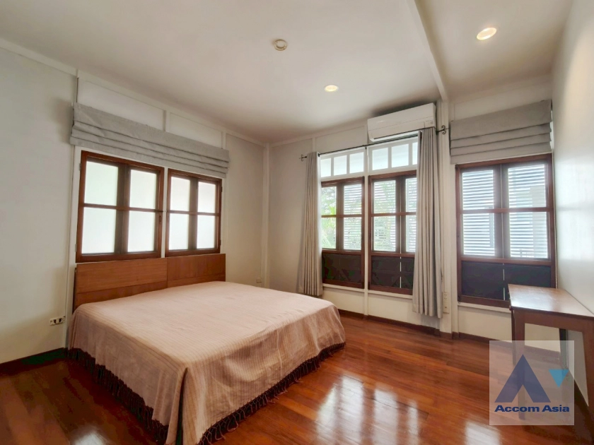 27  3 br House For Rent in Sukhumvit ,Bangkok BTS Phrom Phong 4005601