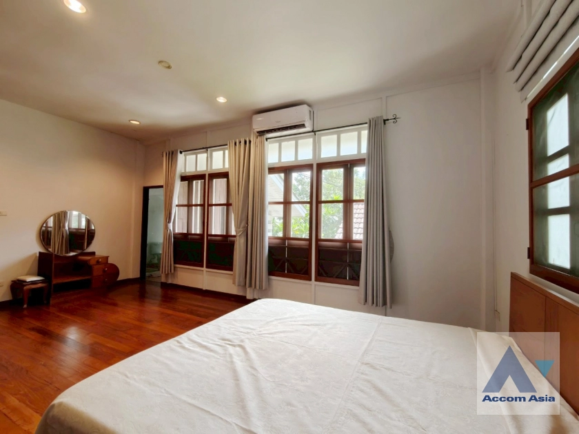 31  3 br House For Rent in Sukhumvit ,Bangkok BTS Phrom Phong 4005601