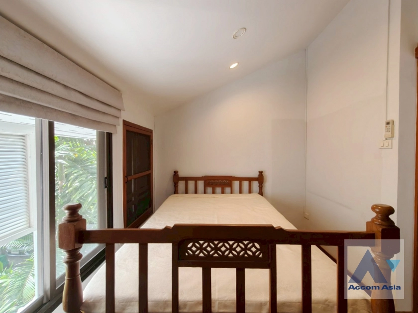 38  3 br House For Rent in Sukhumvit ,Bangkok BTS Phrom Phong 4005601