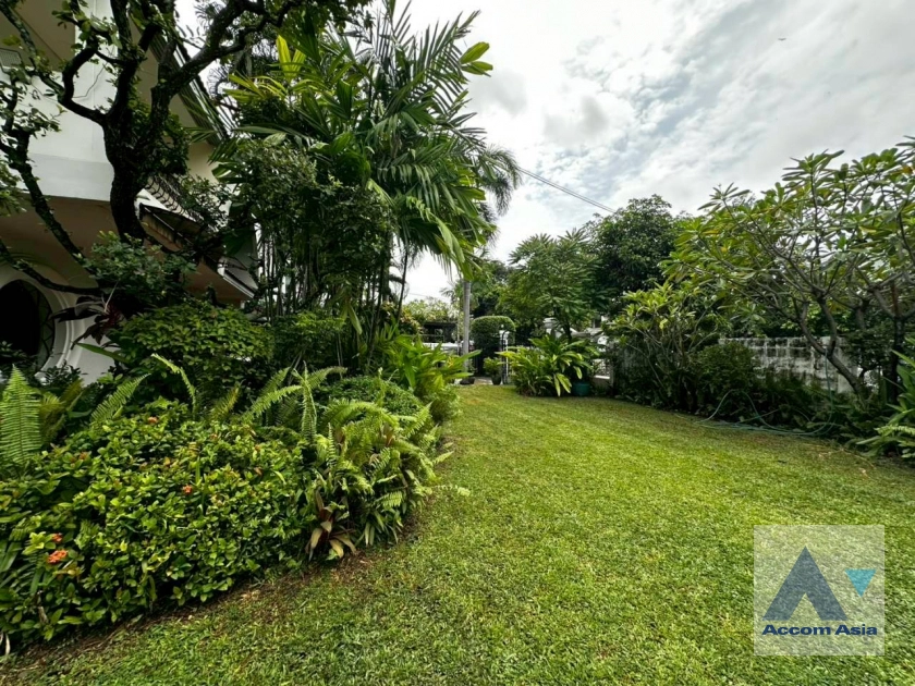 52  4 br House for rent and sale in Pattanakarn ,Bangkok BTS On Nut at Panya Pattanakarn Village 97322