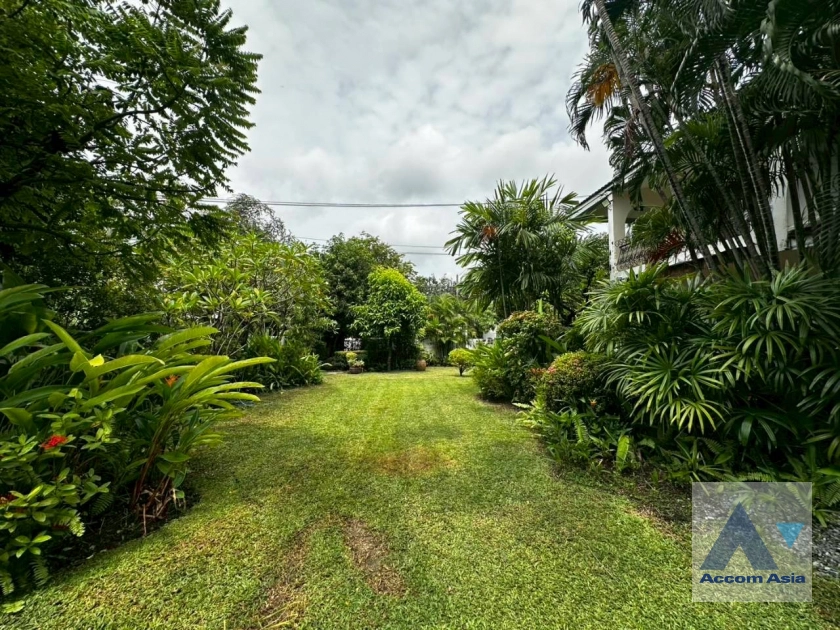 51  4 br House for rent and sale in Pattanakarn ,Bangkok BTS On Nut at Panya Pattanakarn Village 97322