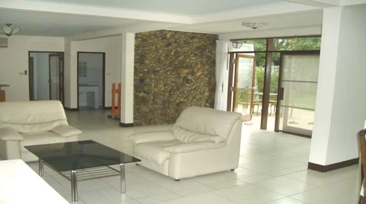  1  3 br House For Rent in Sukhumvit ,Bangkok BTS Phrom Phong 2029501