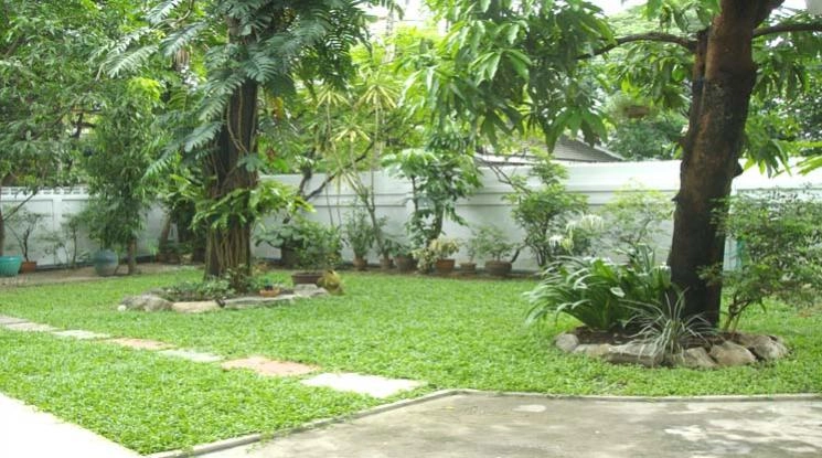 9  3 br House For Rent in Sukhumvit ,Bangkok BTS Phrom Phong 2029501