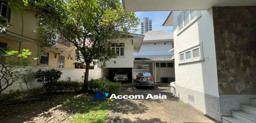 35  3 br House For Rent in Sathorn ,Bangkok BTS Chong Nonsi at Peaceful Compound 97421