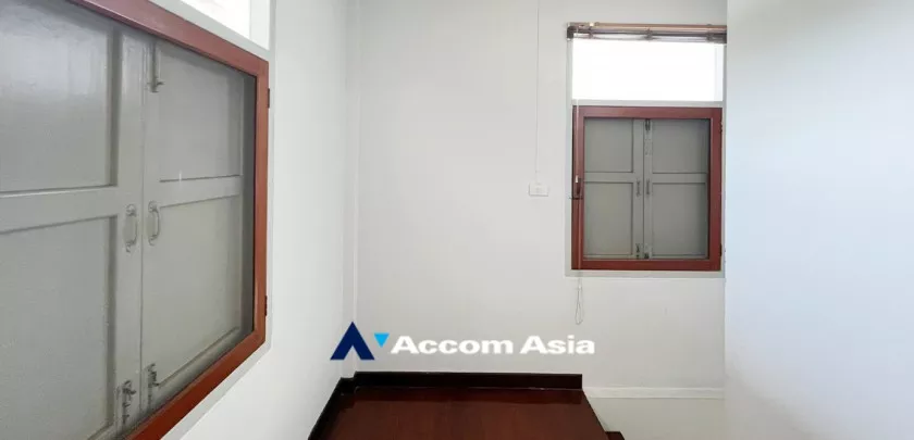 24  3 br House For Rent in Sathorn ,Bangkok BTS Chong Nonsi at Peaceful Compound 97421