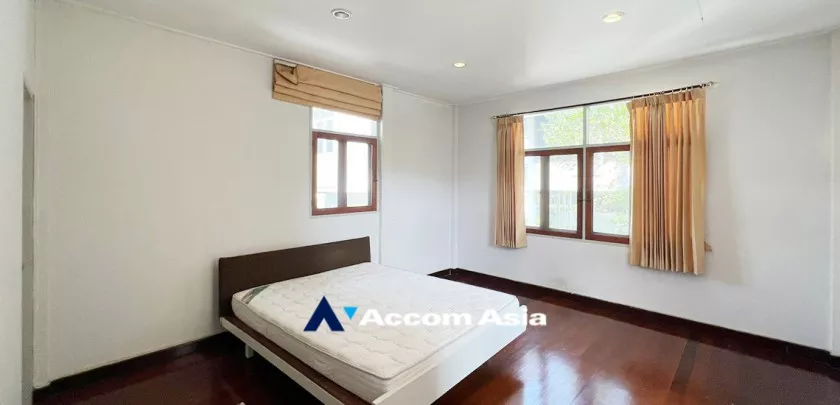 12  3 br House For Rent in Sathorn ,Bangkok BTS Chong Nonsi at Peaceful Compound 97421