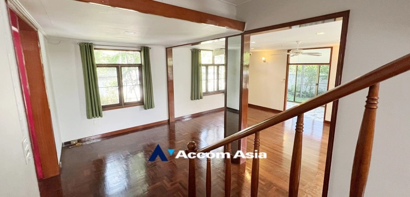 16  3 br House for rent and sale in Sathorn ,Bangkok BTS Chong Nonsi at Peaceful Compound 97421